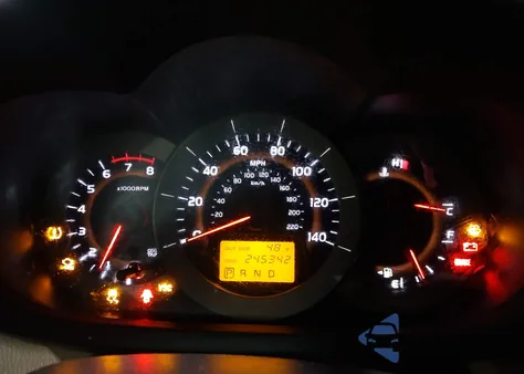 2008 Toyota Rav4 from USA, damaged, VIN JTMZD33V485105241